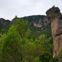 Photo de France - Le Cirque de Mourèze et le Lac du Salagou